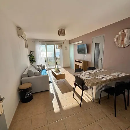 Apartmán T2 Cyprien Avec Vue Sur La Mer, A 50 M De La Plage, Parking